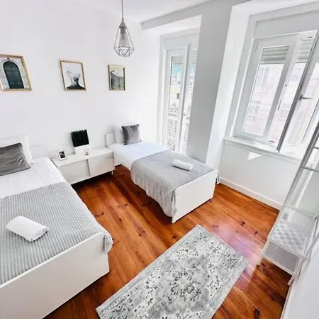 Appartement Large Flat Up 8pp *