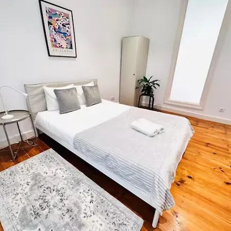 Large Flat Up 8pp Лиссабон