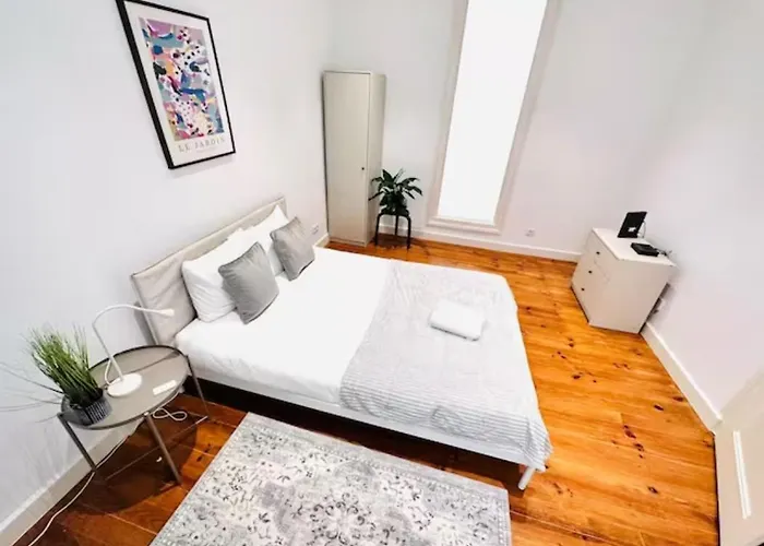 Large Flat Up 8pp * Lisboa