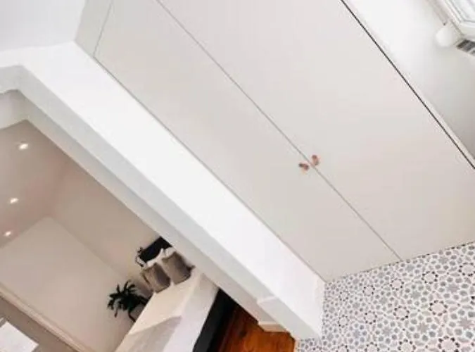 شقة Large Flat Up 8pp Lisboa