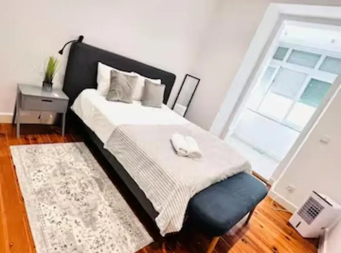 Διαμέρισμα Large Flat Up 8pp