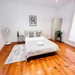 Large Flat Up 8pp *